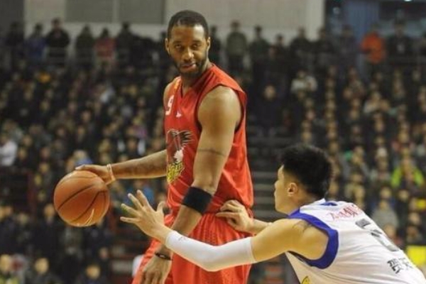 CBA歷史上哪位外援給中國(guó)球隊(duì)帶來(lái)最大幫助？