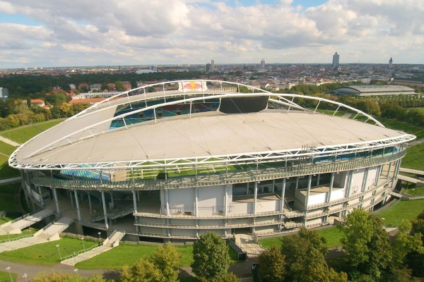 萊比錫紅牛的主場在哪里？